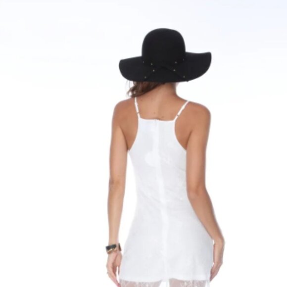 WHITE LACE BODY-CON DRESS - Picture 3 of 4